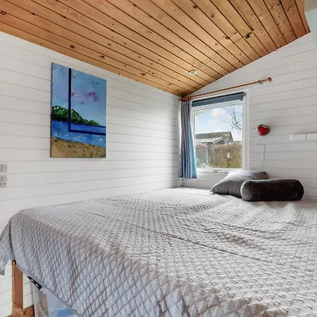 Prázdninový dům Cozy In With House Sea View